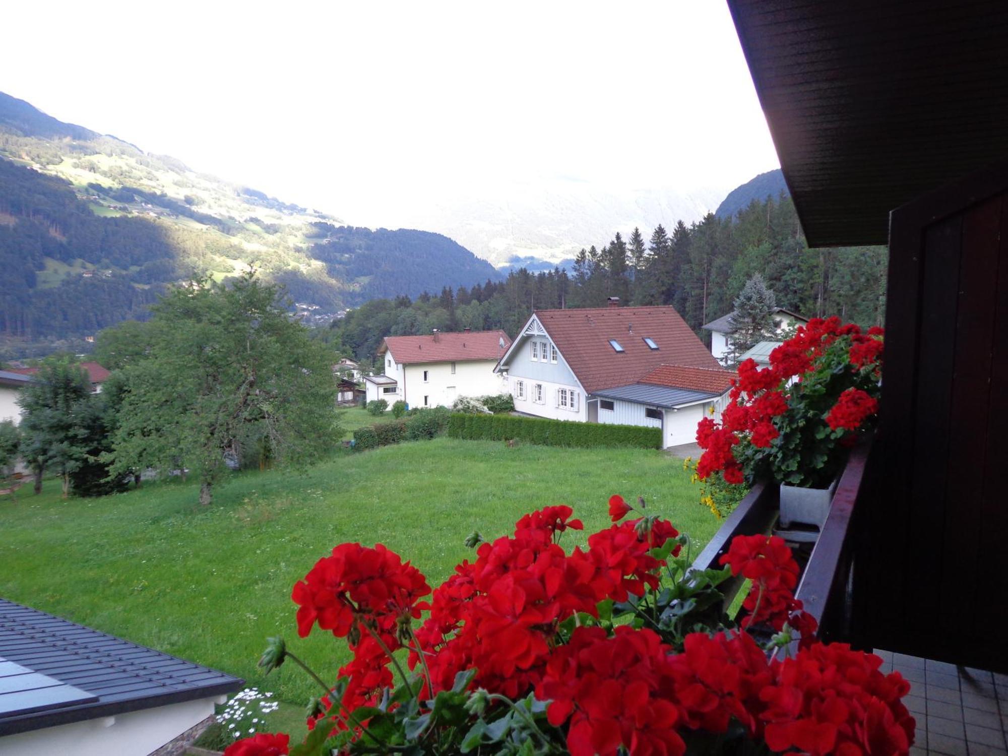 Ferienwohnung Haus Mansaura Vandans Exterior foto